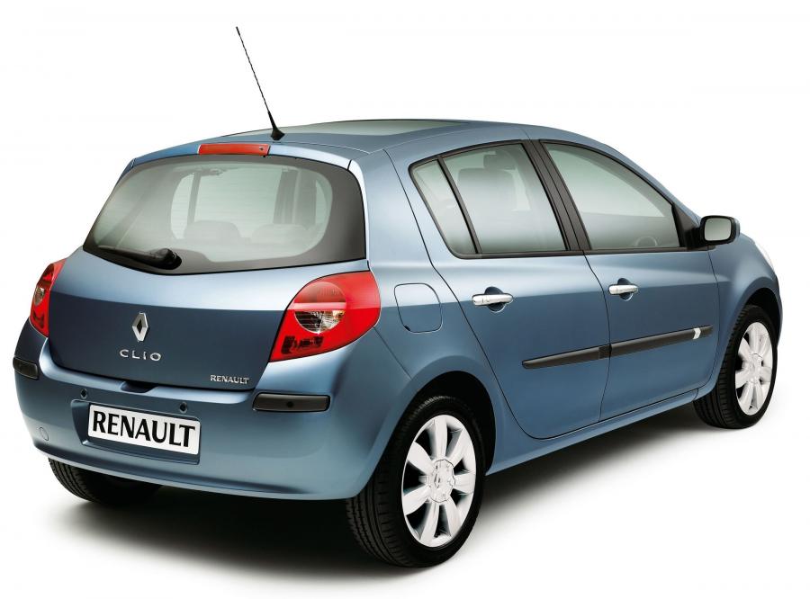  Renault Clio 2006 года  (фото 22 из 97)